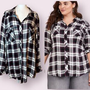 Torrid Challis Button-Down Long Sleeve Shirt Black White Pink Plaid 4X